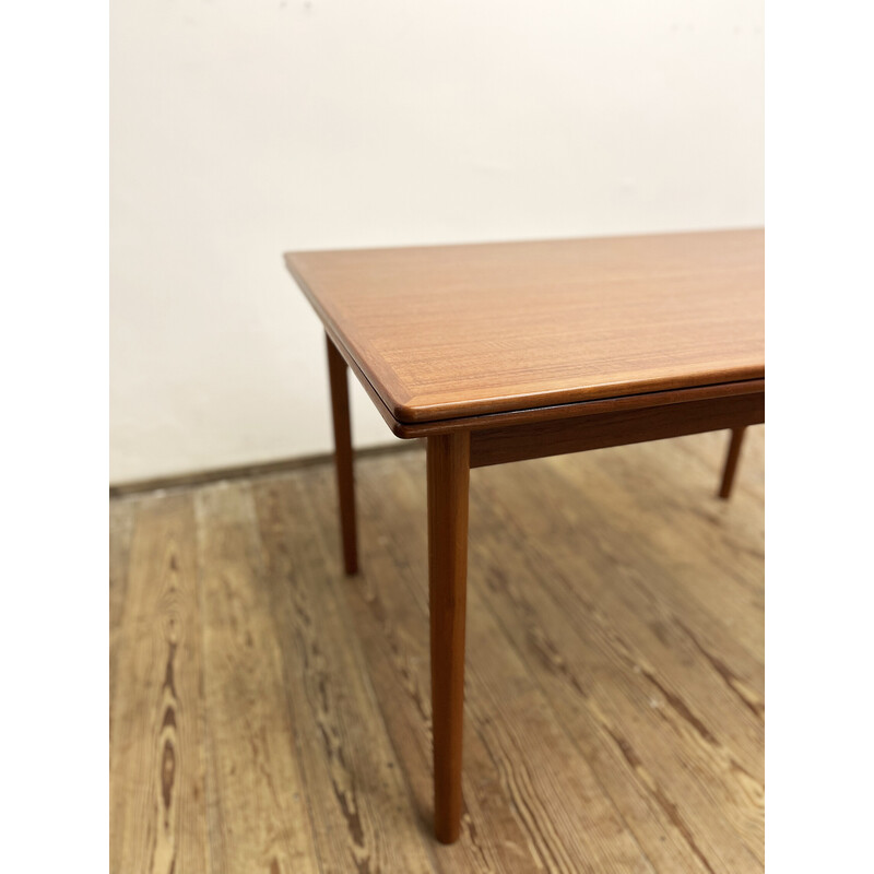 Mid-century Danish extendable dining table in teak, 1960s