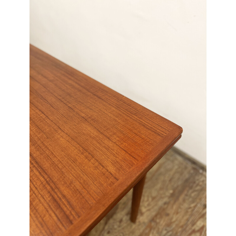 Mid-century Danish extendable dining table in teak, 1960s