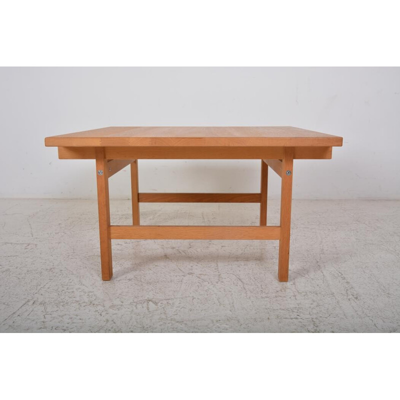 2 Danish coffee tables by Hans J. Wegner made by PP Furniture in the 1960s.