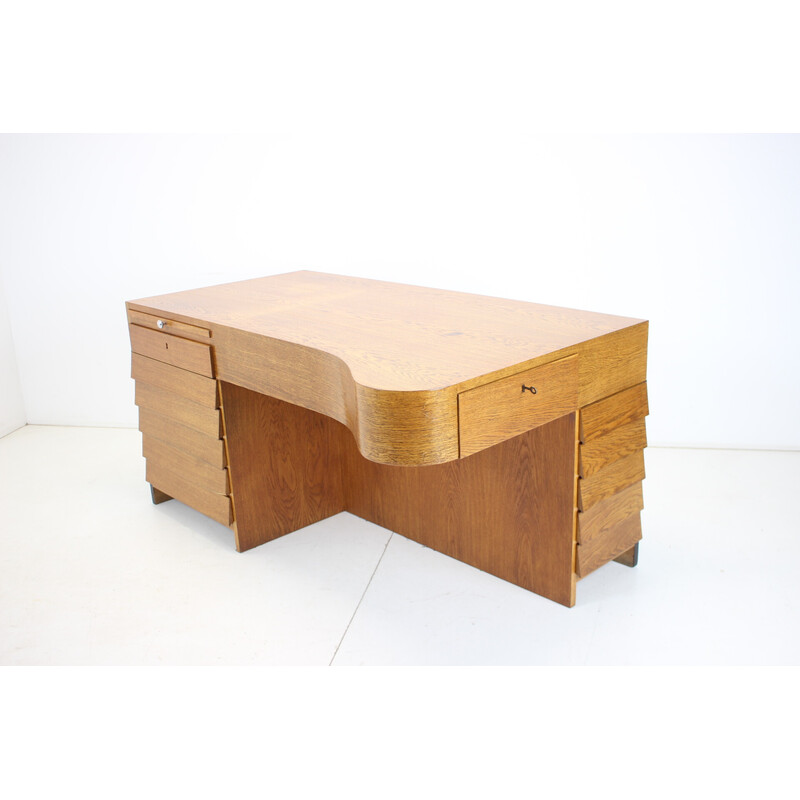 Vintage eikenhouten bureau, Tsjecho-Slowakije 1930