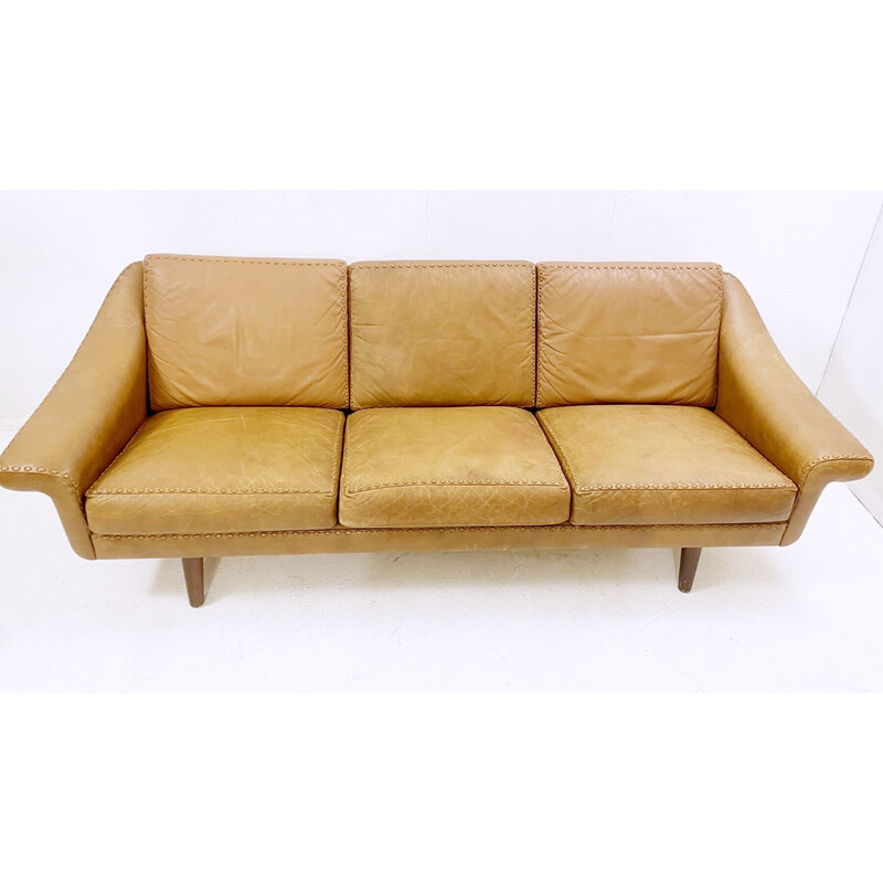 Mid-century cognac leather sofa model ''Matador" by Aage Christiansen, Denmark 1970s