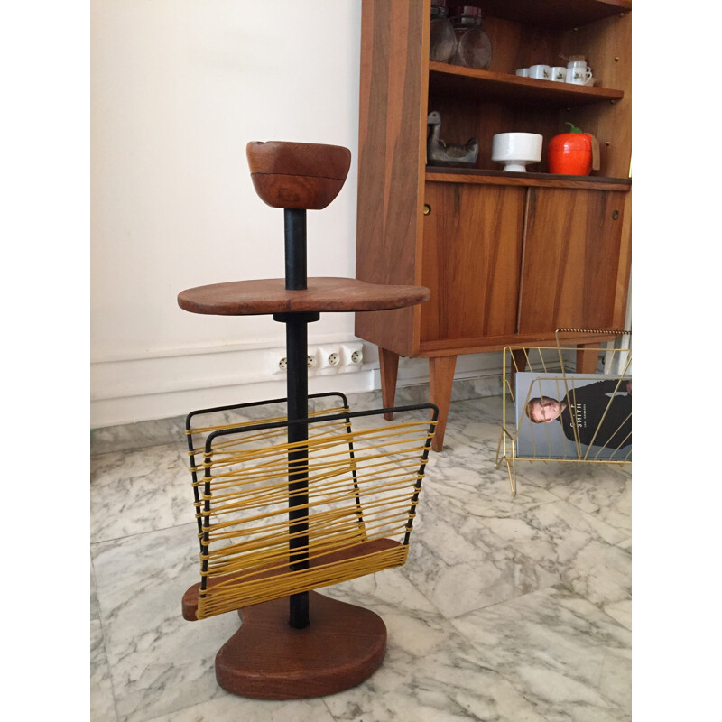 Magazine rack in yellow scoubidou cords - 1950s