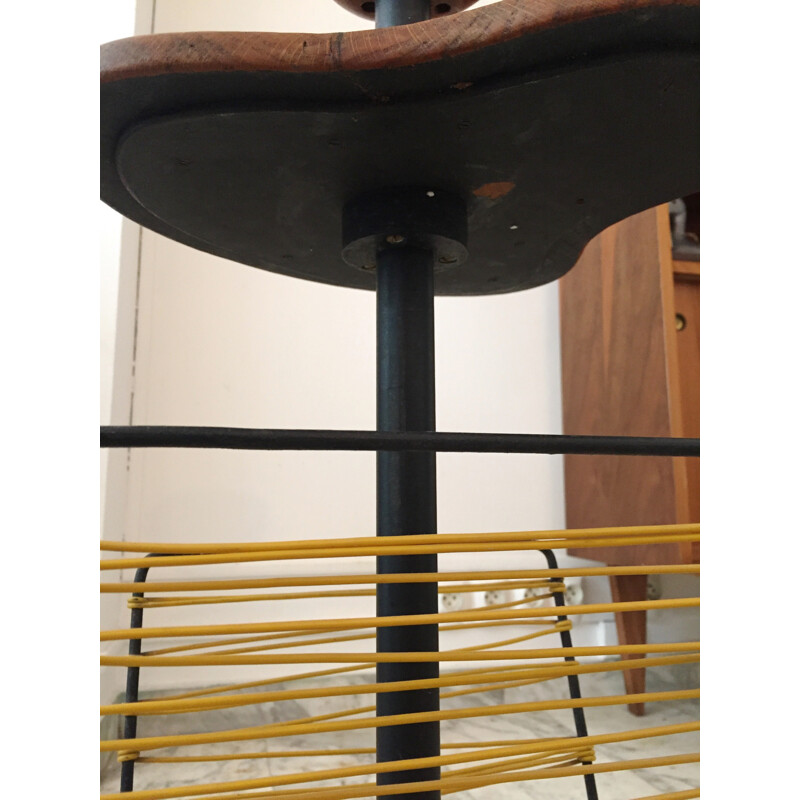 Magazine rack in yellow scoubidou cords - 1950s