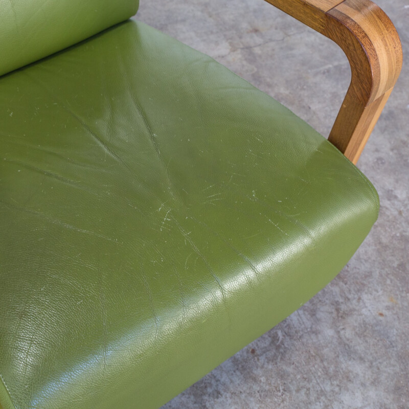 Pair of Hugo de Ruiter "hemingway" lounge chairs for Leolux - 2000s