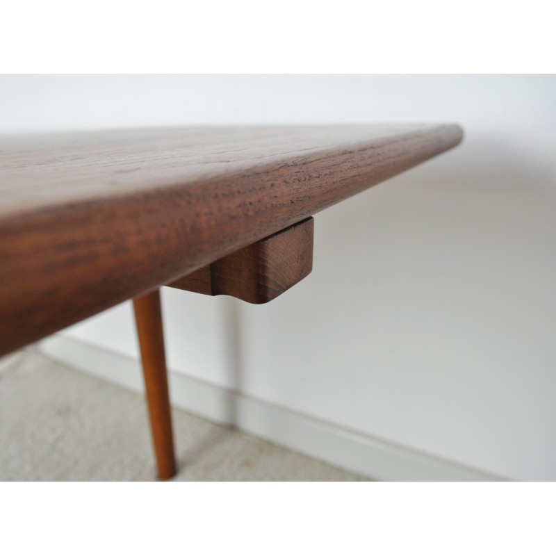 Mesa de café Vintage em teca maciça e madeira de carvalho por Hans J. Wegner para Getama