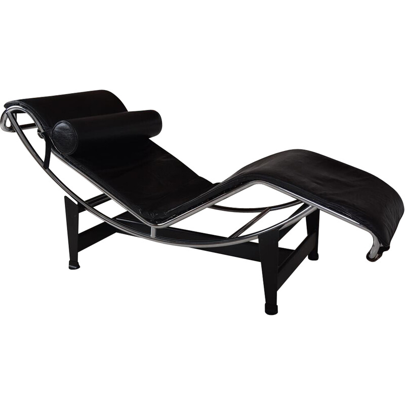 Chaise longue vintage modèle Lc4 Le Corbusier par Pierre Jeanneret et Charlotte Perriand pour Cassina