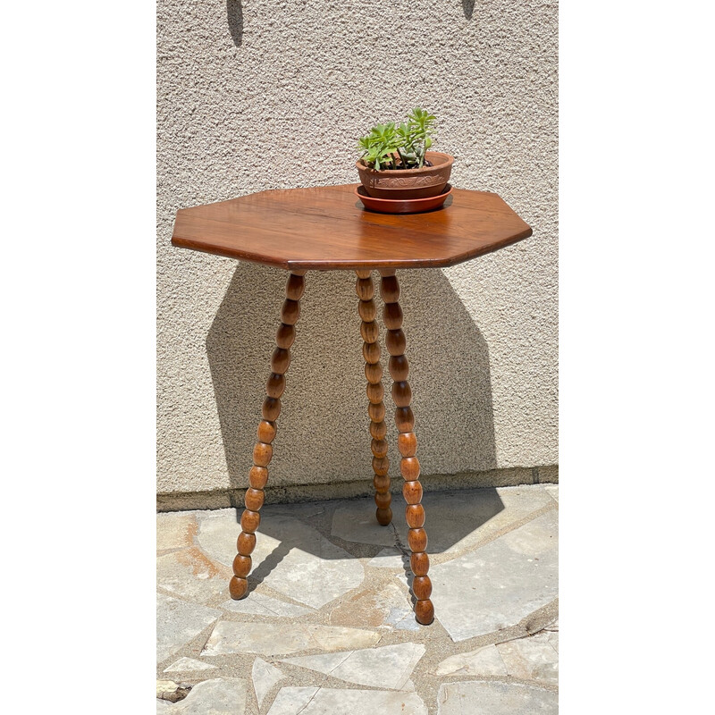 Vintage side table with tripod legs and turned wood