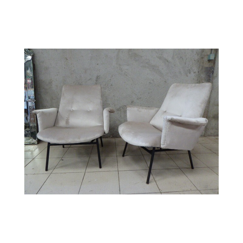 Pair of SK 660 armchairs by Pierre Guariche - 1950s