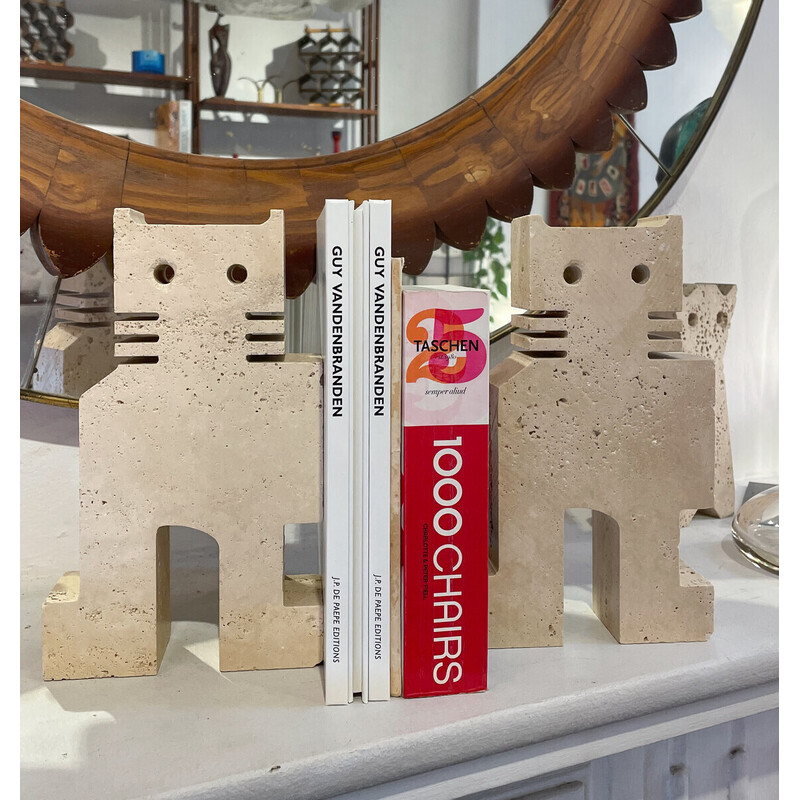 Pair of vintage cat bookends in travertine by Fratelli Mannelli, 1970s