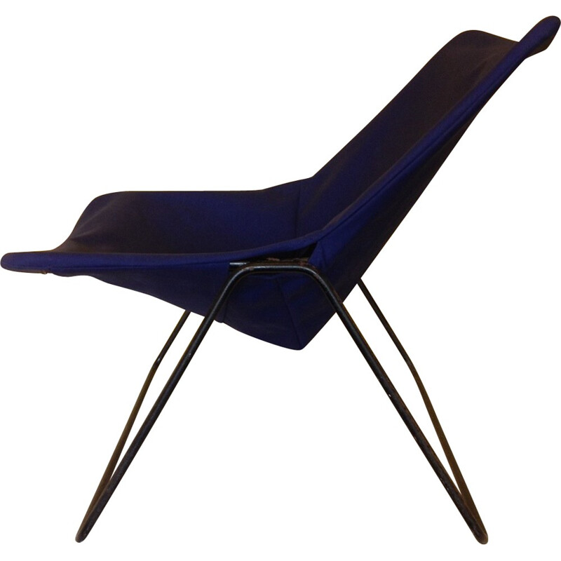 G1 marineblauwe fauteuil van Pierre Guariche, Airborne - 1950