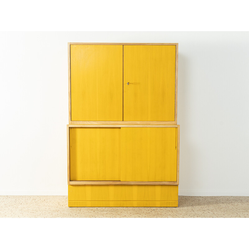 Armoire vintage en noyer blanchi et teinté jaune, Allemagne 1950