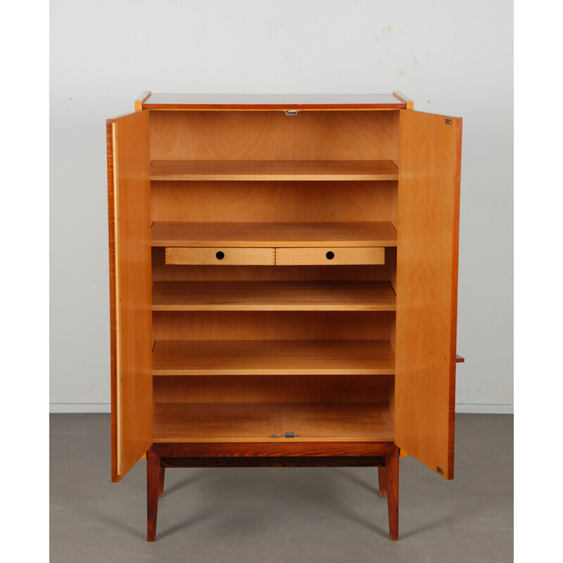 Armoire vintage par Frantisek Mezulanik pour Up Zavody, 1960