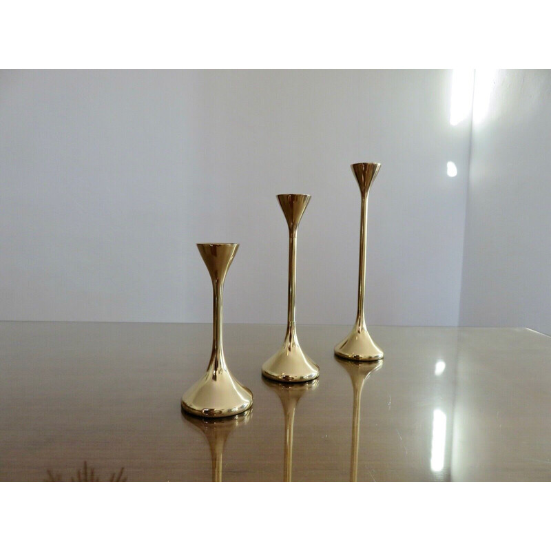 Juego de 3 candelabros vintage escandinavos de latón, 1970