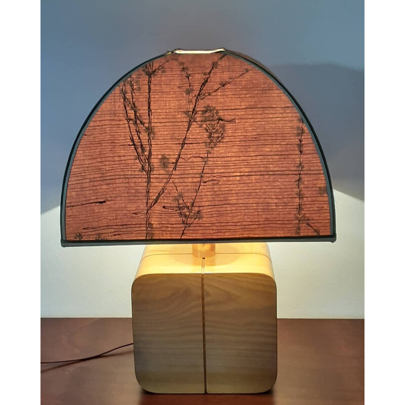 Lampada da tavolo vintage in legno, pergamena e bambù, 1970