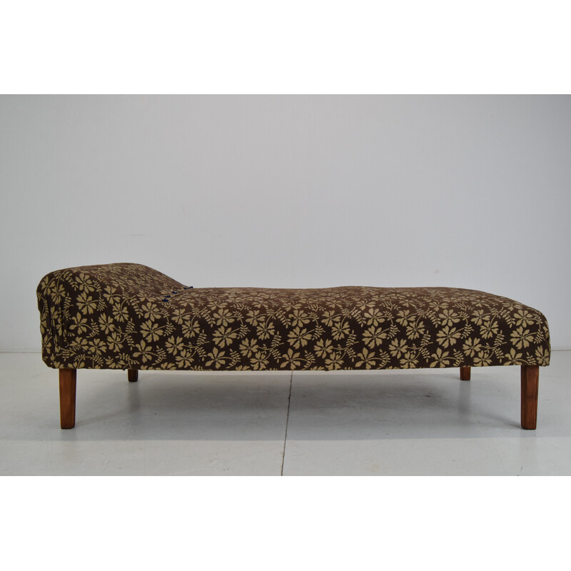 Vintage Art Deco daybed in fabric and wood, Czechoslovakia 1930s