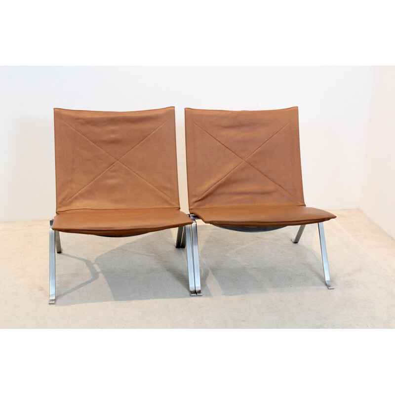 Paar vintage Pk22 stoelen in cognac leer van Poul Kjærholm voor E. Kold Christensen, Denemarken 1950