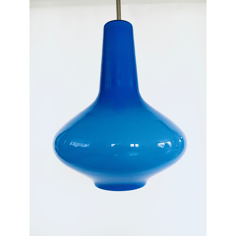 Lampada a sospensione vintage in vetro opalino blu di Massimo Vignelli per Venini Murano, Italia 1950