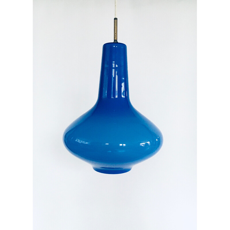 Lampada a sospensione vintage in vetro opalino blu di Massimo Vignelli per Venini Murano, Italia 1950