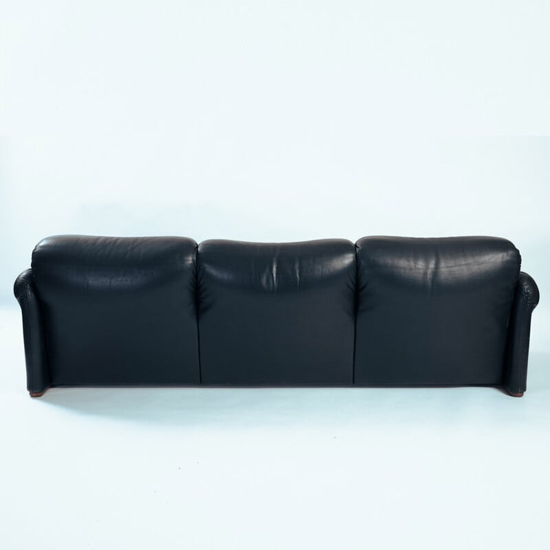 Vintage Italian black leather Maralunga sofa by Vico Magistretti for Cassina