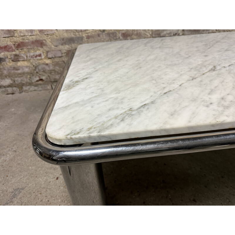 Tavolino vintage in metallo cromato e marmo di Gianfranco Frattini per Cassina, 1970