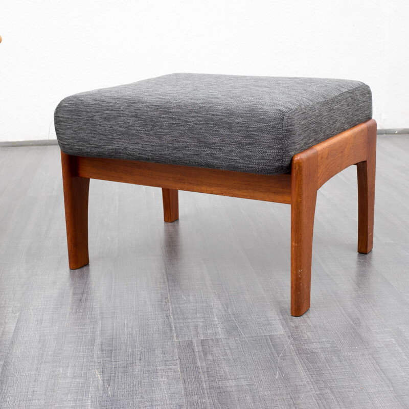 Scandinavian armchair and its ottoman - 1960s