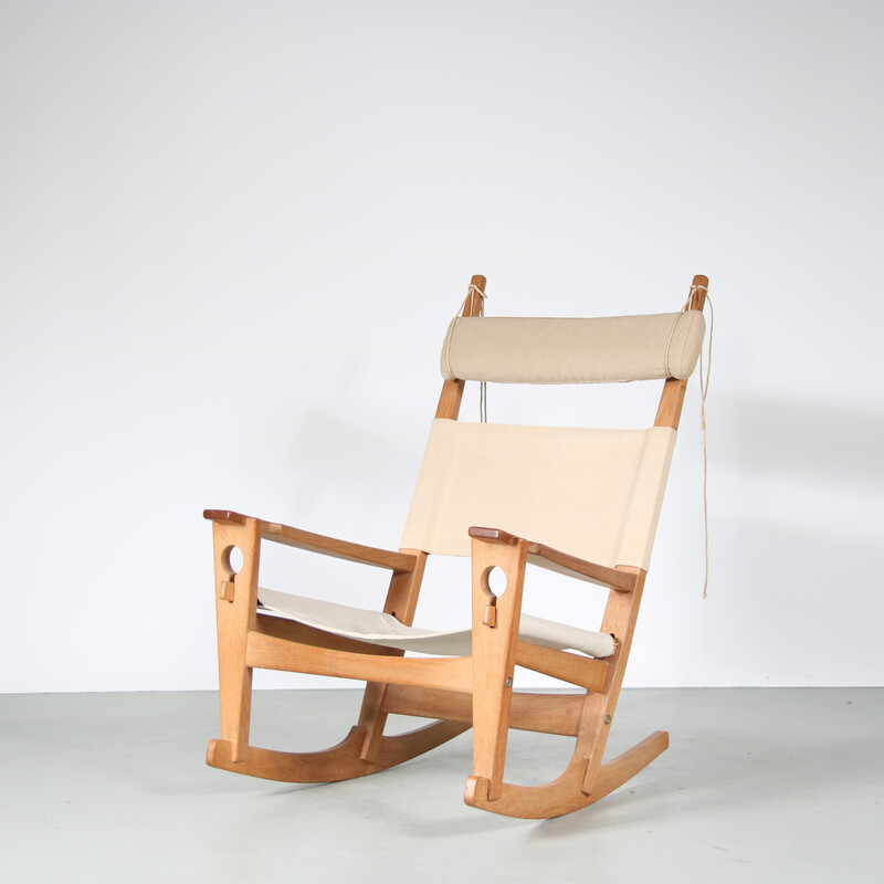 Vintage "Keyhole" rocking chair by Hans J. Wegner for Getama, Denmark 1960s