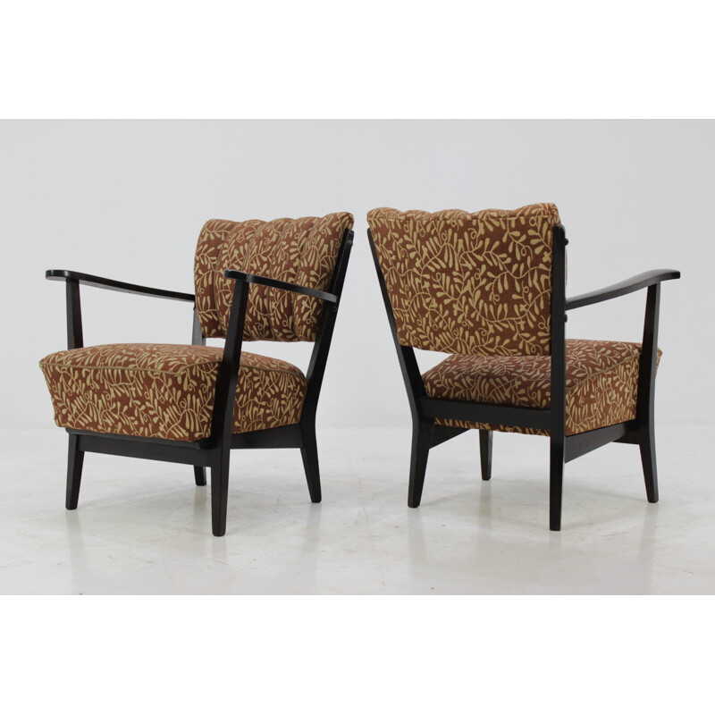 Pareja de sillones checos con tapicería original marrón - 1950