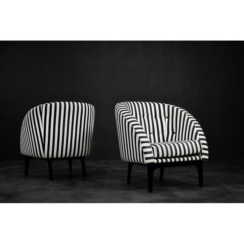 Paar runde skandinavische Vintage-Sessel mit schwarzen und weißen Streifen, 1960er Jahre