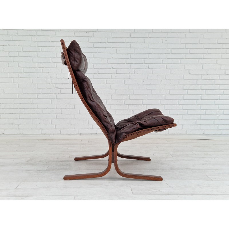 Vintage Norwegian "Siesta" in leather and bentwood armchair by Ingmar Relling, 1960s