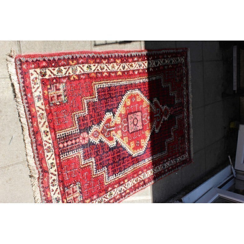 Vintage floral Persian medallion handmade red rug