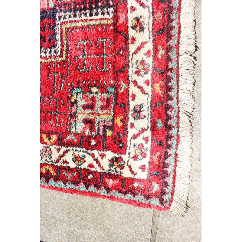 Vintage floral Persian medallion handmade red rug