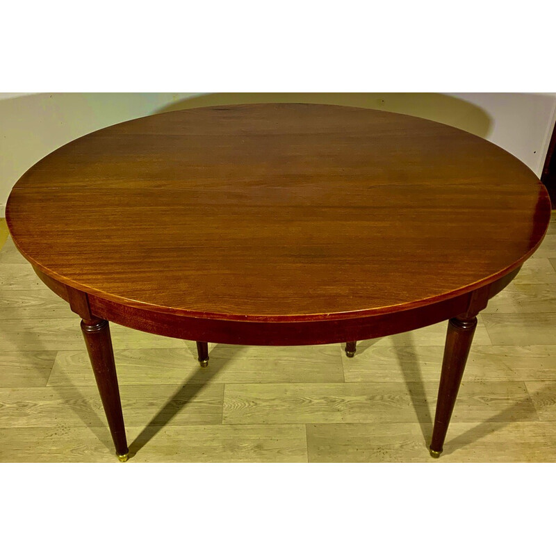 Vintage mahogany oval table with 3 extensions