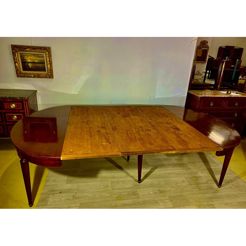 Vintage mahogany oval table with 3 extensions