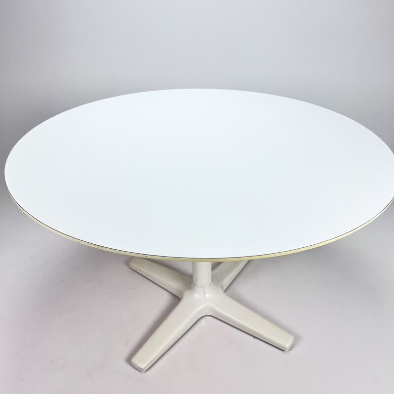 Space Age vintage Dutch dining table by Pastoe, 1970s