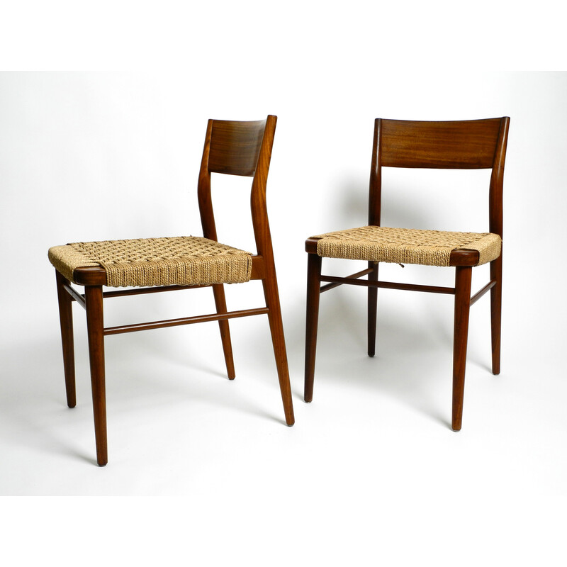 Par de cadeiras vintage em nogueira com vime modelo 351 de Georg Leowald para Wilkhahn, anos 60