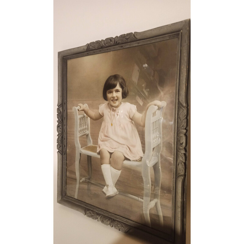 Vintage Chromo under glass of a smiling little girl, 1930