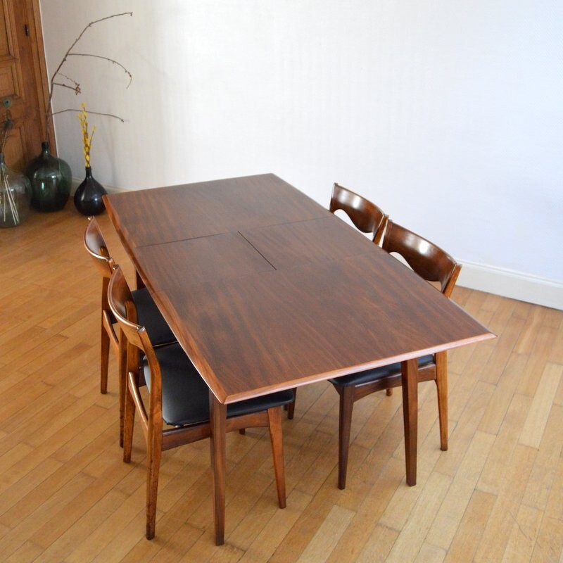 Dining table in teak, 4 to 6 people - 1960s