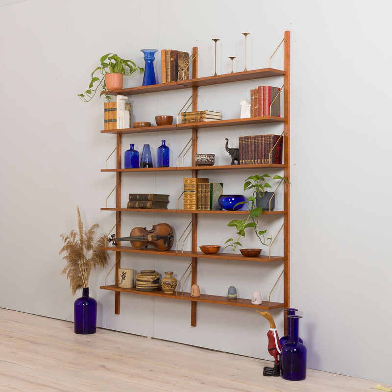 Danish vintage wall unit in teak