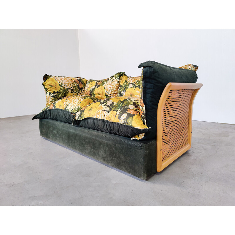 Italienisches Sofa aus der Mitte des Jahrhunderts aus Rattan und Stoff, 1970er Jahre