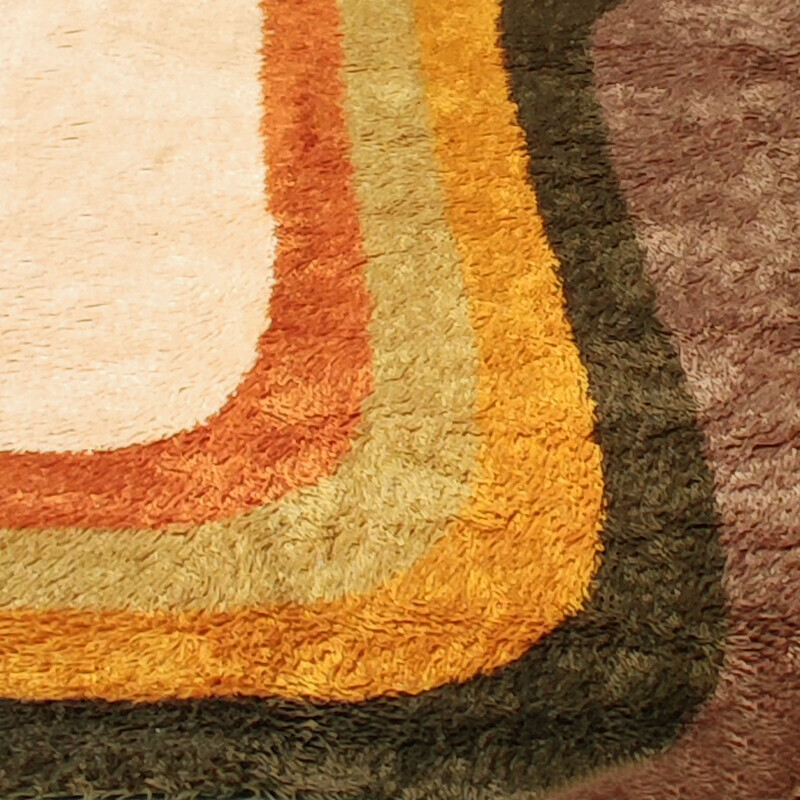 Vintage geometric Space Age rug in pure wool, Italy 1970s