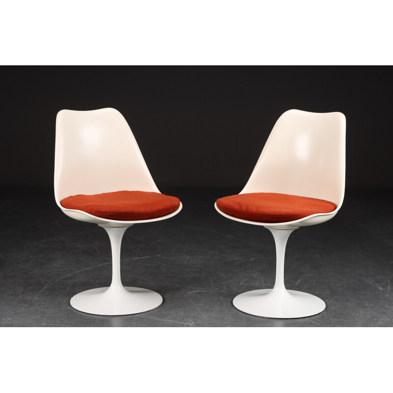 Ein Paar Vintage "Tulip Chairs" Stühle aus Fiberglas von Eero Saarinen für Knoll