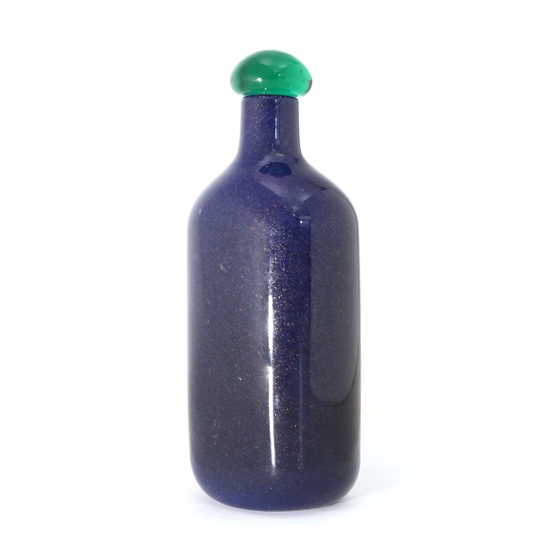 Botella vintage de vidrio azul con tapón de Toni Zuccheri para Barovier e Toso, años 80