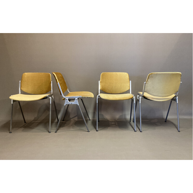 Set van 4 vintage stoelen van Giancarlo Piretti voor Castelli, 1960
