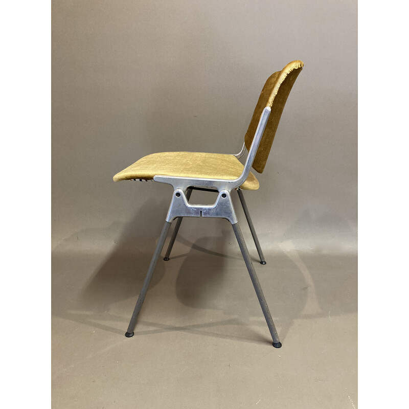 Lot de 4 chaises vintage par Giancarlo Piretti pour Castelli, 1960