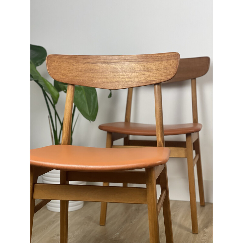 Set van 4 vintage Farstrup stoelen van teakhout en kunstleer