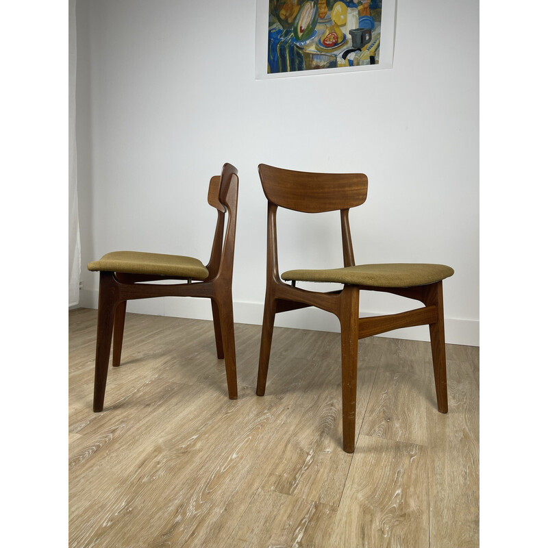 Set of 4 vintage Danish chairs by Schiønning and Elgaard