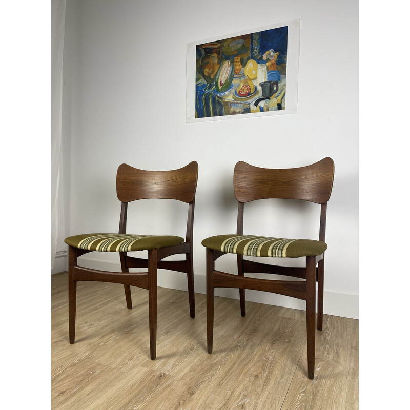 Conjunto de 4 cadeiras escandinavas vintage de teca e tecido