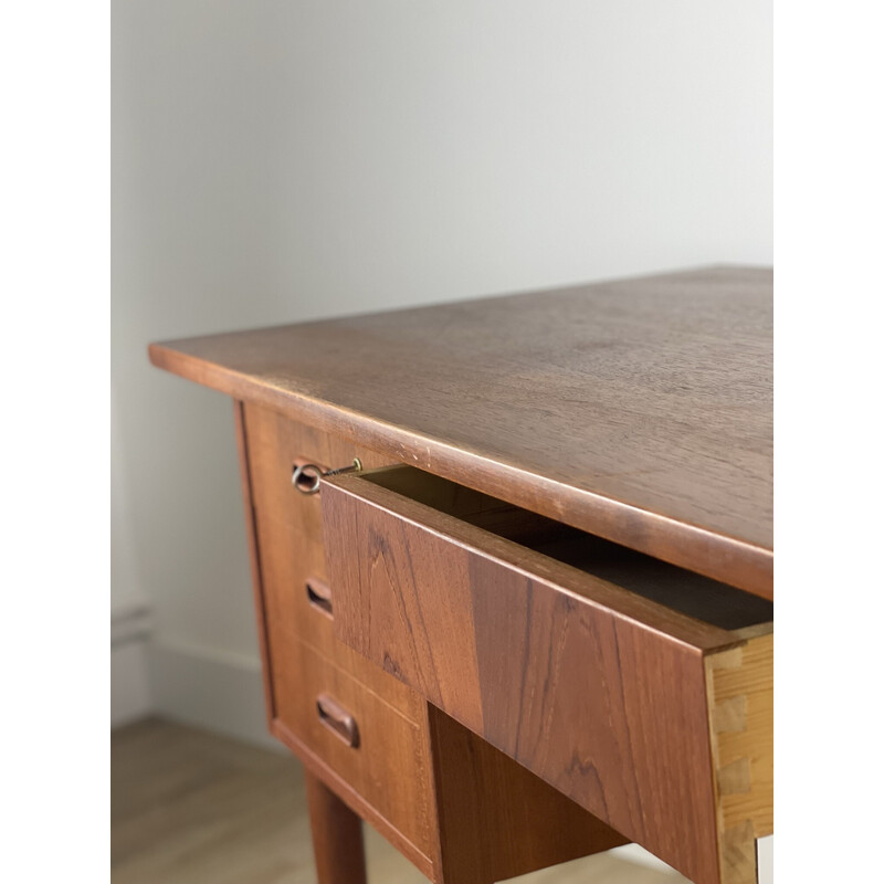 Scandinavisch vintage teak bureau