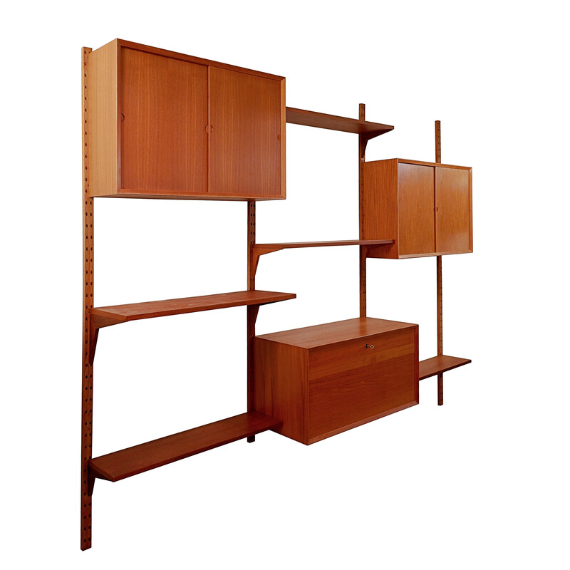 Scandinavian vintage shelving system "Cado" by Poul Cadovius, 1960