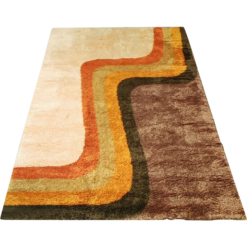 Vintage geometric Space Age rug in pure wool, Italy 1970s